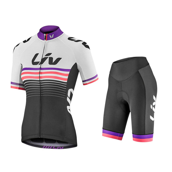 Ensemble de sport pour femmes (court)