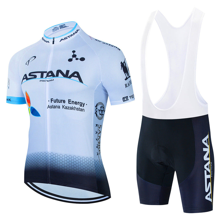 Astana - Prêt pour les coureurs professionnels de cyclisme